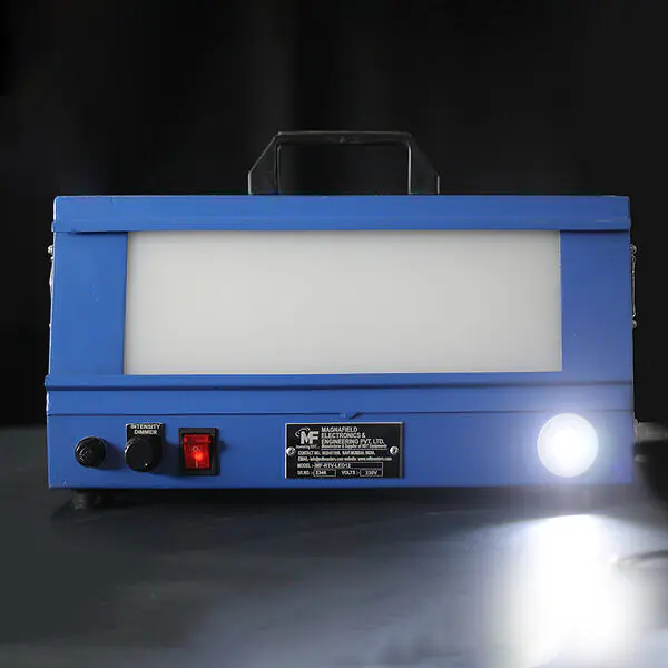 LED 12 Film Viewer - Master