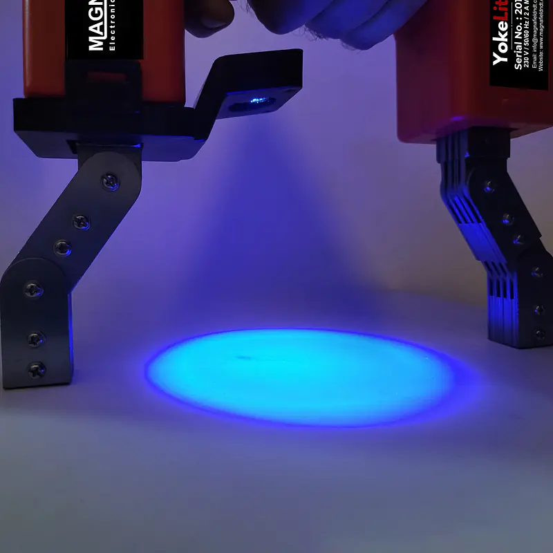 YokeLite 230V AC Yoke - Master
