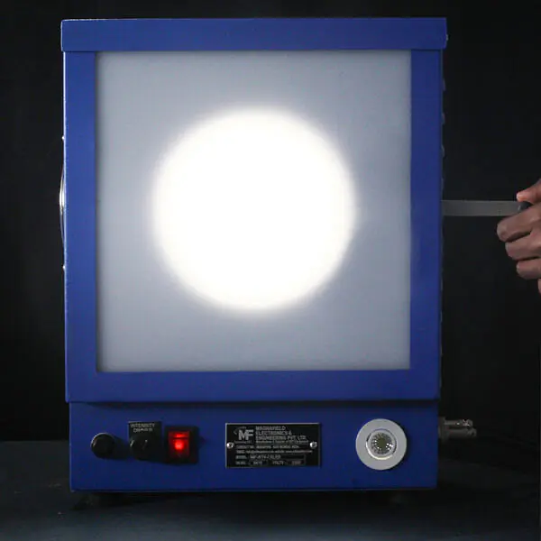 CS LED Film Viewer - Master